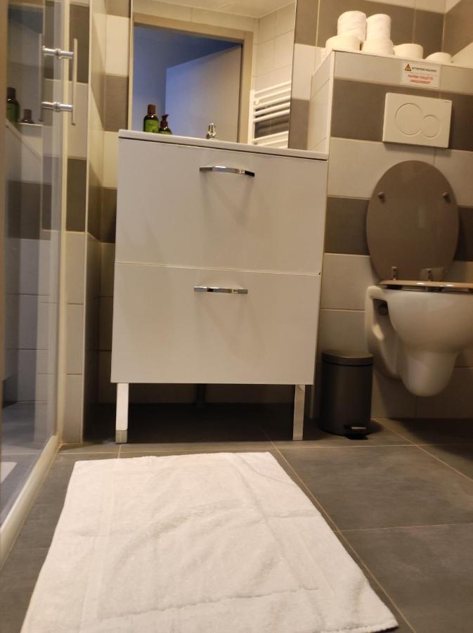 Appartement Le Lux 11 *